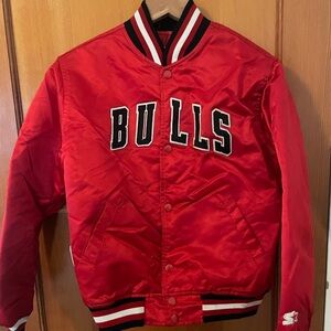 Chicago Bulls vintage starter jacket - size youth large